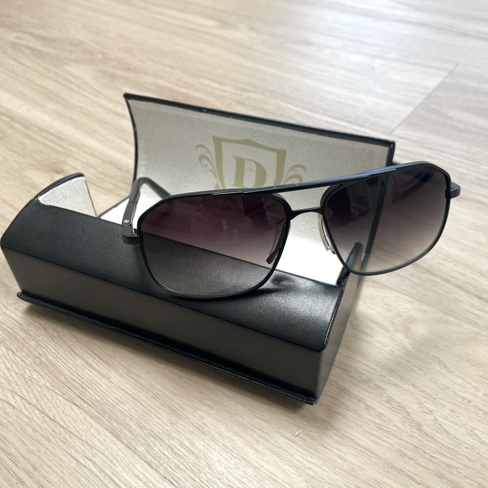 DITA Aviator style